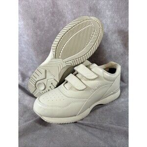 Propet Tour Walker Size 9.5 M(b) Womens Beige Sneakers w/ Straps W3902 New!!